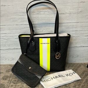 Michael Kors Eva Small Black & Neon Yellow Tote Bag/Pouch & Dust Cover      NWT